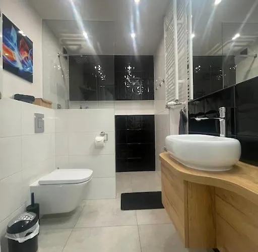 The Terrace — 카르파츠