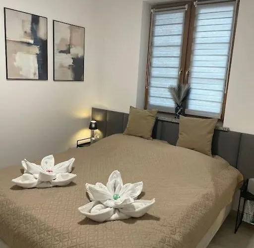 아파트 The Terrace — 카르파츠