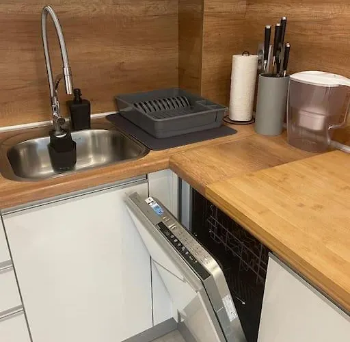 아파트 The Terrace —